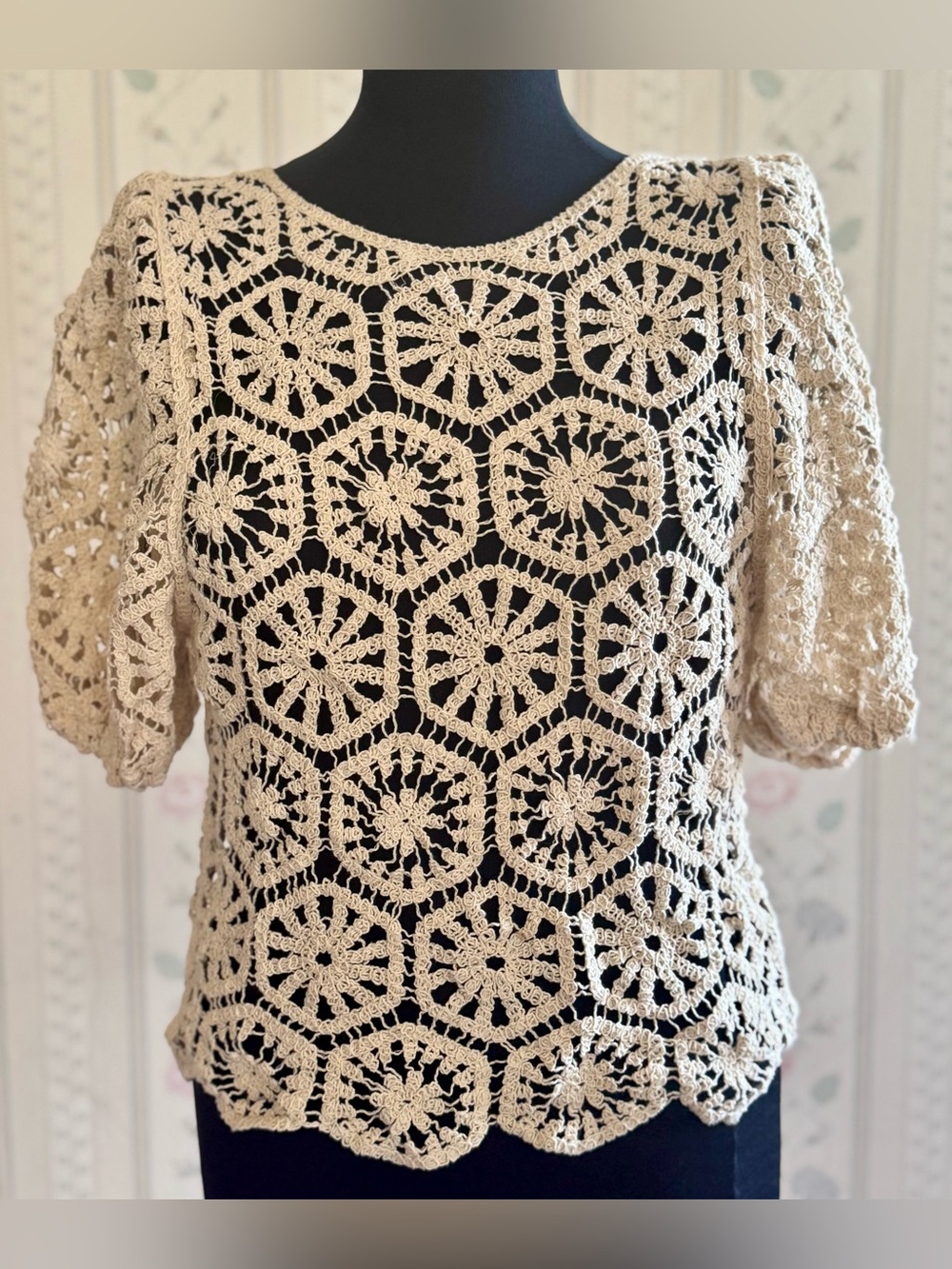 Woven Heart Crochet Lace Blouse - Cream